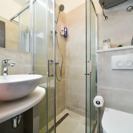 Apartments&rooms Nekic 3* Zadar